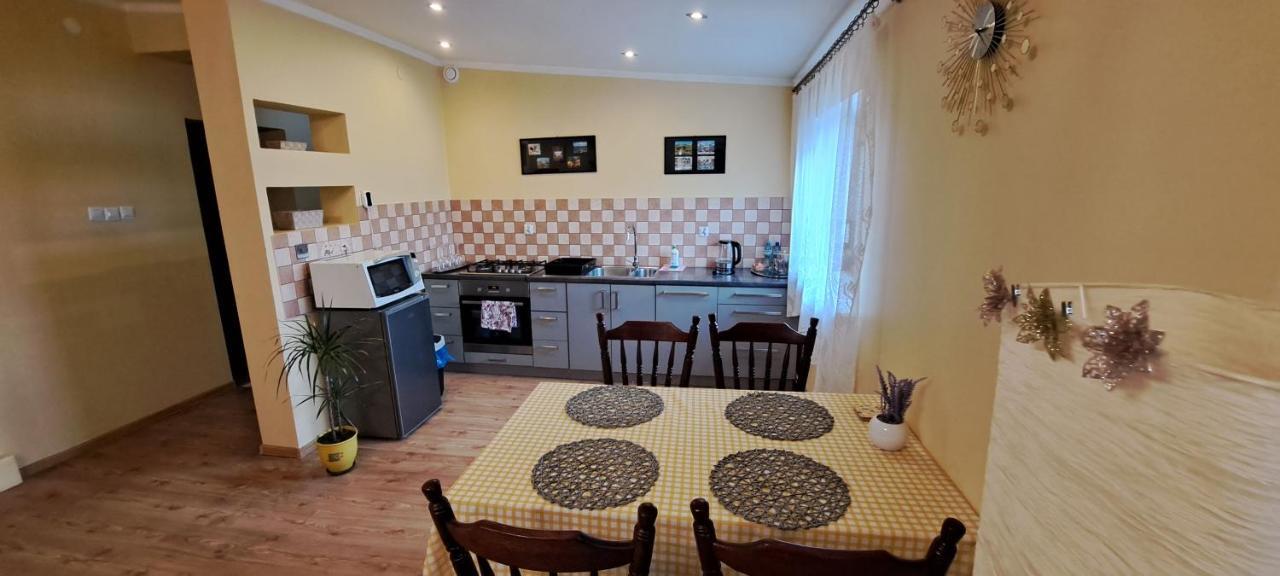 Apartament Alcatraz Z Kominkiem Камєнна-Ґура Екстер'єр фото