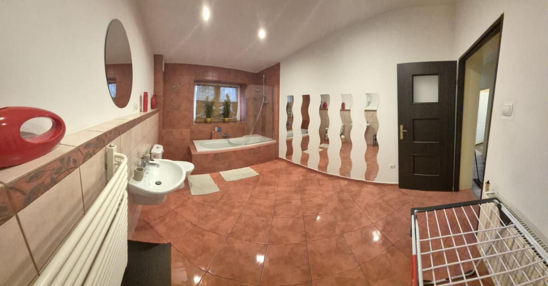 Apartament Alcatraz Z Kominkiem Камєнна-Ґура Екстер'єр фото